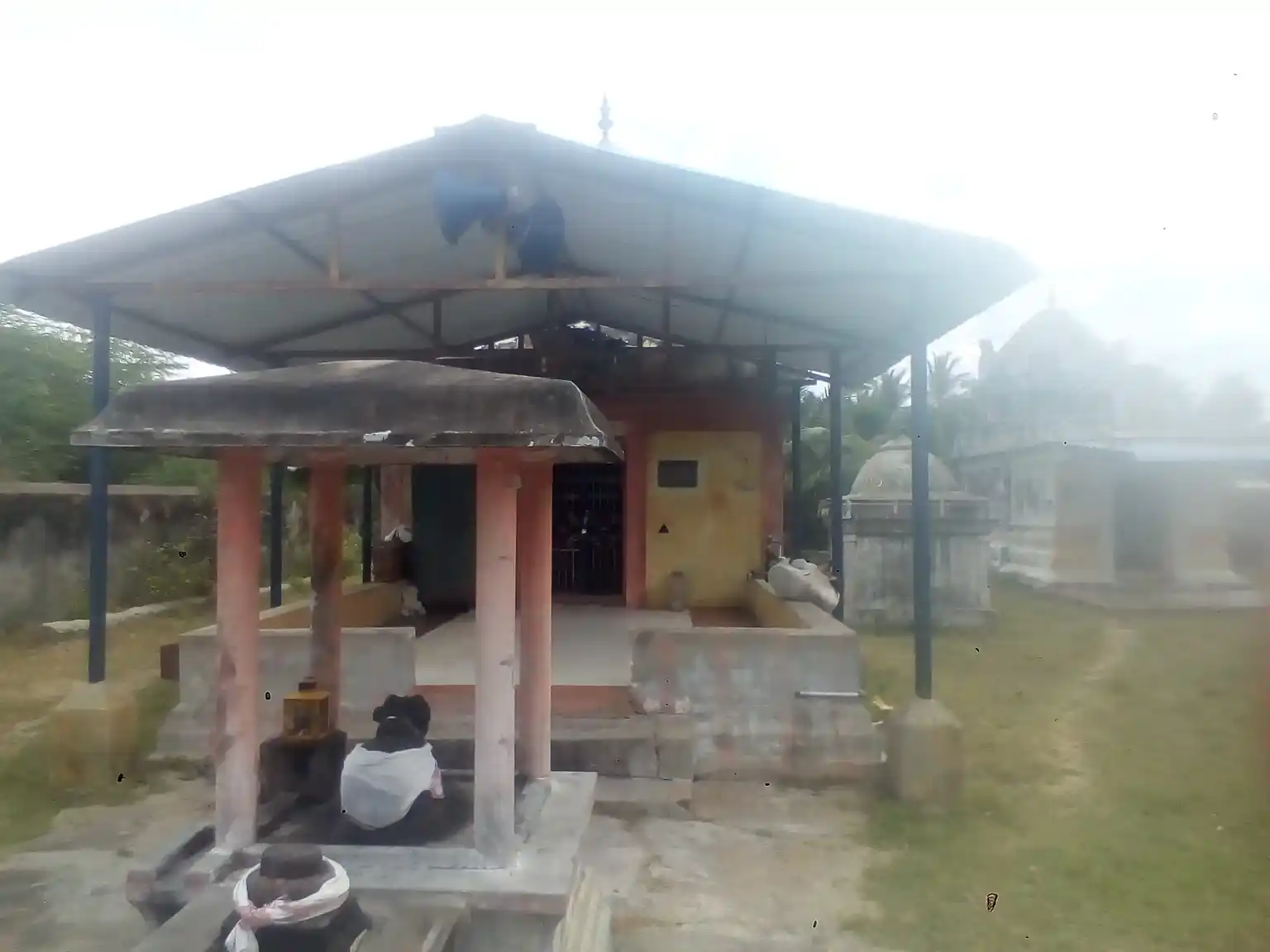 Arulmigu Pasubatheswarar Swamy Temple, Devur - 611109 அருள்மிகு பசுபதீஸ்வரர் சுவாமி திருக்கோயில், தேவூர் - 611109, Nagapattinam - Ancient Temple Architecture and History Image 2