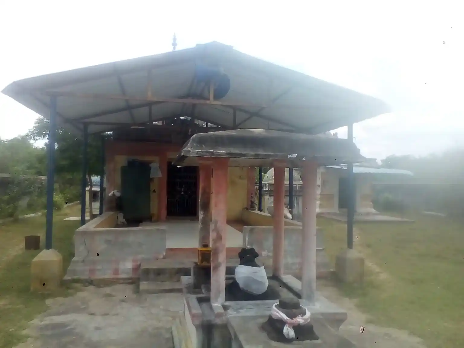 Arulmigu Pasubatheswarar Swamy Temple, Devur - 611109 அருள்மிகு பசுபதீஸ்வரர் சுவாமி திருக்கோயில், தேவூர் - 611109, Nagapattinam - Ancient Temple Architecture and History Image 5