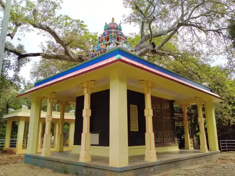 Arulmigu Pasupatha Sastha Temple, Courtallam - 627802 Arulmigu Pasupatha Sastha Temple, Courtallam - 627802, Tenkasi - Ancient Temple Architecture and History Image 4