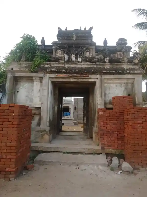 Arulmigu Pasupatheeswara Swamy Temple, Maraneri - 613102 அருள்மிகு பசுபதிஸ்வரர் திருக்கோவில், Maraneri - 613102, Thanjavur - Ancient Temple Architecture and History Image 4