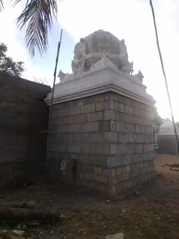 Arulmigu Pasupatheeswara Swamy Temple, Maraneri - 613102 அருள்மிகு பசுபதிஸ்வரர் திருக்கோவில், Maraneri - 613102, Thanjavur - Ancient Temple Architecture and History Image 6