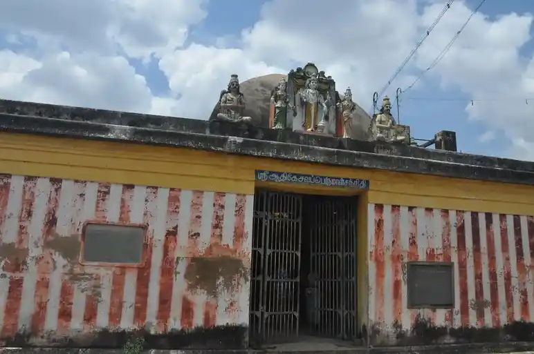 Arulmigu Pasupatheeswara Swamy Temple, Pandhanallur - 609807 அருள்மிகு பசுபதீஸ்வரர் சுவாமி திருக்கோயில், Pandhanallur - 609807, Thanjavur - Ancient Temple Architecture and History Image 10