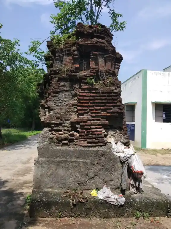 Arulmigu Pasupatheeswarar Temple, Manalagaram, Arasur - 609109 Temple