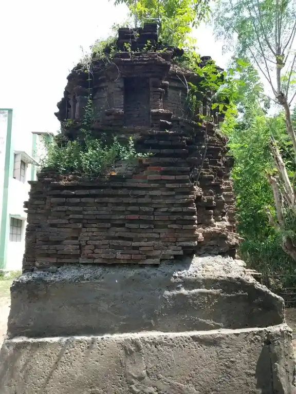 Arulmigu Pasupatheeswarar Temple, Manalagaram, Arasur - 609109 அ/மி.பசுபதீஸ்வரர் திருக்கோயில், Manalagaram, Sirkazhi - 609109, Mayiladuthurai - Ancient Temple Architecture and History Image 3