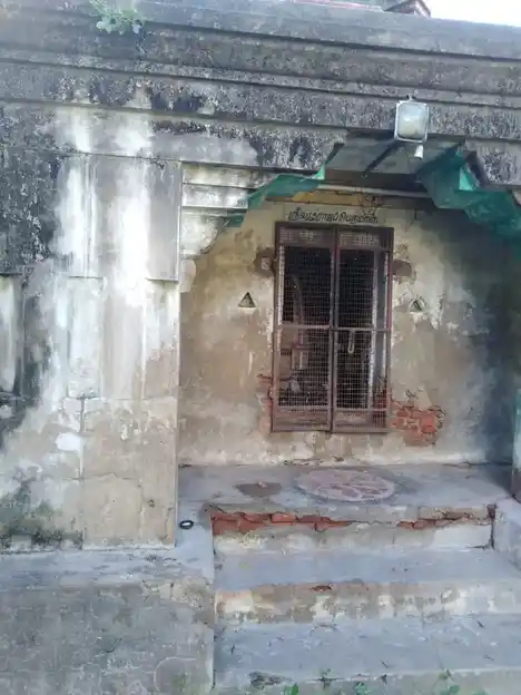 Arulmigu Pasupatheeswarar Temple, Vadakupattam - 612804 Arulmigu Pasupatheeswarar Temple, Vadakupattam - 612804, Thiruvarur - Ancient Temple Architecture and History Image 4