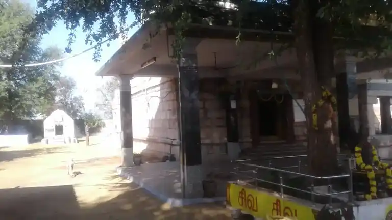 Arulmigu Pasupatheeswarar Temple, Vellarivelli - 637101 அருள்மிகு பசுபதீஸ்வரர் திருக்கோயில், Vellarivelli - 637101, Salem - Ancient Temple Architecture and History Image 5