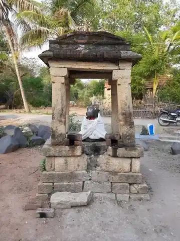 Arulmigu Pasupathieswarar and Varadharajaperumal Temple, Vaiyangudi - 606106 அருள்மிகு பசுபதீஸ்வரர் மற்றும் வரதராஜப்பெருமாள் திருக்கோயில், வையங்குடி - 606106, Cuddalore - Ancient Temple Architecture and History Image 6