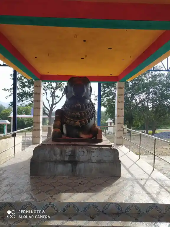 Arulmigu Pasuvannaswamy Temple, Near Nalakundlapalli, Naralapalle - 635120 Temple