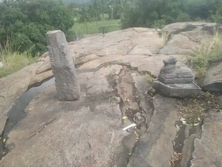 Arulmigu Pasuveshwarar Temple, Near Mandu, P Settihalli - 636808