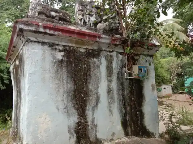 Arulmigu Pasuveshwaraswamy Temple, Boomandahalli - 635111 அருள்மிகு பசுவேஸ்வரசாமி திருக்கோயில், Boomandahalli - 635111, Dharmapuri - Ancient Temple Architecture and History Image 2