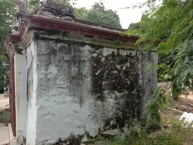 Arulmigu Pasuveshwaraswamy Temple, Boomandahalli - 635111 அருள்மிகு பசுவேஸ்வரசாமி திருக்கோயில், Boomandahalli - 635111, Dharmapuri - Ancient Temple Architecture and History Image 4