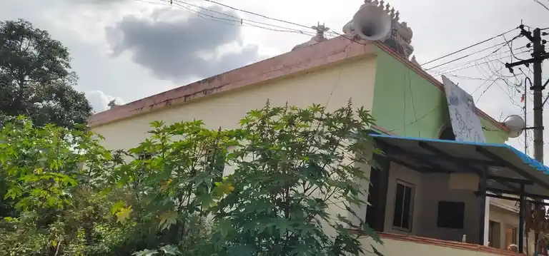 Arulmigu Pasuveswarar Temple, Andevanapalli - 635107 Temple