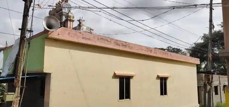 Arulmigu Pasuveswarar Temple, Andevanapalli - 635107 அருள்மிகு பசுவேஸ்வரர் திருக்கோயில், அந்தேவனப்பள்ளி - 635107, Krishnagiri - Ancient Temple Architecture and History Image 3