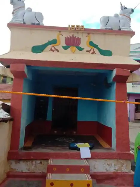 Arulmigu Pasuveswarar Temple, Chinnaelasagiri - 635126 Arulmigu Pasuveswarar Temple, Chinnaelasagiri - 635126, Krishnagiri - Ancient Temple Architecture and History Image 4