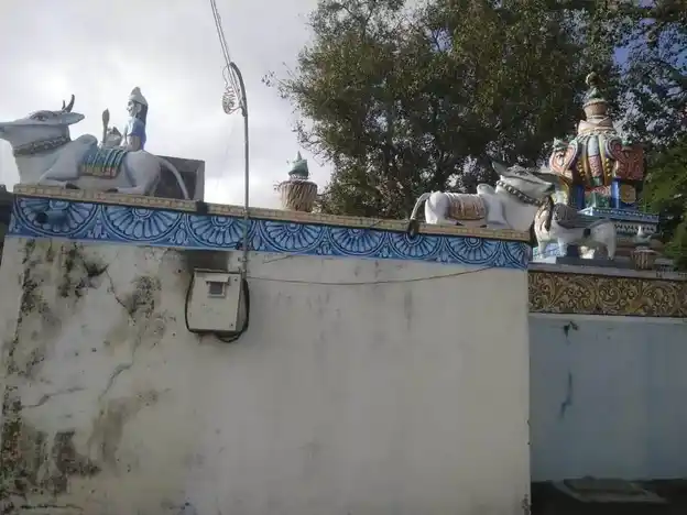 Arulmigu Pasuveswarar Temple, Malakalaki - 635105 அருள்மிகு பசுவேஸ்வரர் திருக்கோயில், Malakalaki - 635105, Krishnagiri - Ancient Temple Architecture and History Image 2