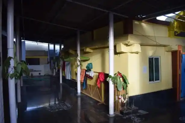 Arulmigu Pasuveswarar Temple, Mathigiri - 635110 அருள்மிகு பசுவேஸ்வரர் திருக்கோயில், Mathigiri - 635110, Krishnagiri - Ancient Temple Architecture and History Image 3