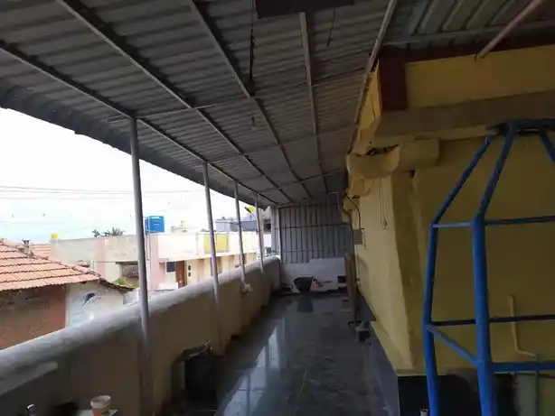 Arulmigu Pasuveswarar Temple, Mathigiri - 635110 அருள்மிகு பசுவேஸ்வரர் திருக்கோயில், Mathigiri - 635110, Krishnagiri - Ancient Temple Architecture and History Image 4