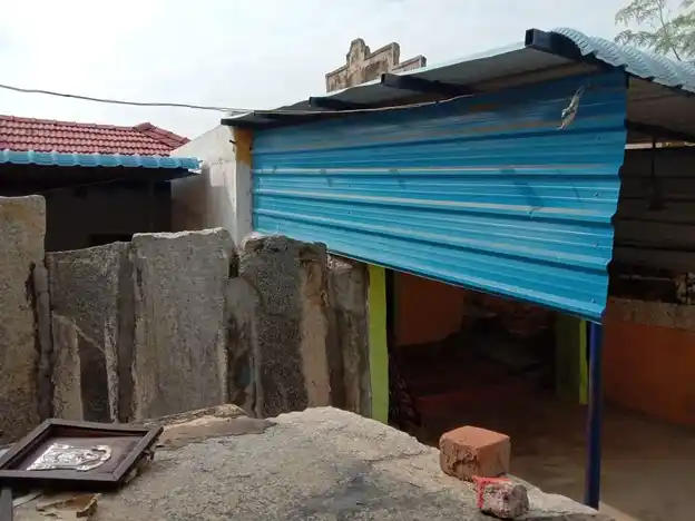 Arulmigu Pasuveswarar Temple, Nallur - 635121 Temple