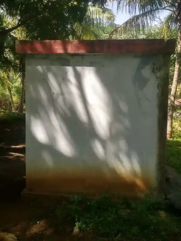 Arulmigu Pasuveswarar Temple, Panjappalli - 636812 அருள்மிகு பசுவேஸ்வரர் திருக்கோயில், Panjappalli - 636812, Dharmapuri - Ancient Temple Architecture and History Image 3