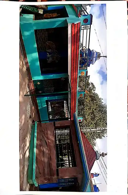 Arulmigu Pasuveswarar Temple, Poonapalli - 635114 அருள்மிகு பசுவேஸ்வரர் திருக்கோயில், பூனப்பள்ளி - 635114, Krishnagiri - Ancient Temple Architecture and History Image 2