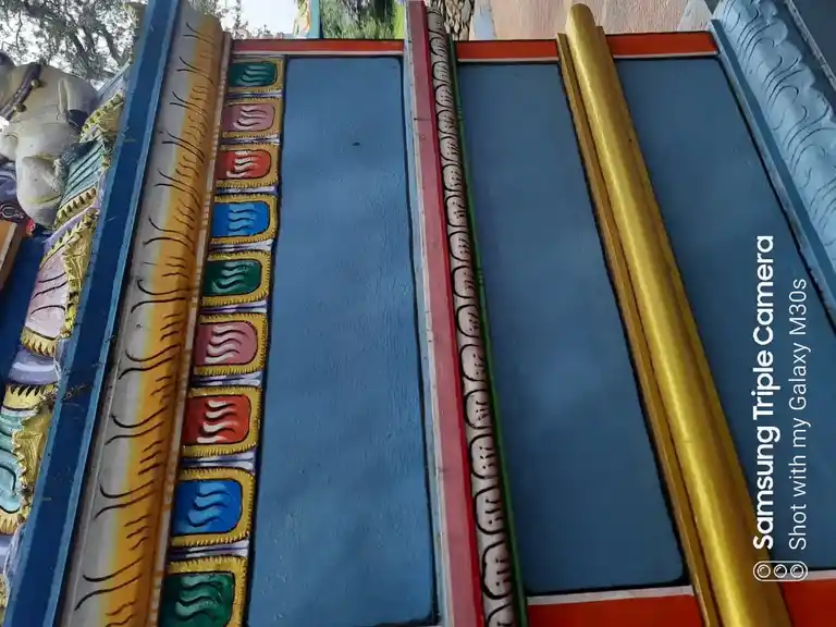 Arulmigu Pasuveswarar Temple, Sanamaavu, Uppanadhiamman Halli - 635119 Temple