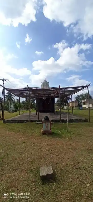 Arulmigu Pasuveswararsamy Temple, Bargur - 638501 அருள்மிகு பசுவேஸ்வரசுவாமி திருக்கோயில், Bargur - 638501, Erode - Ancient Temple Architecture and History Image 3