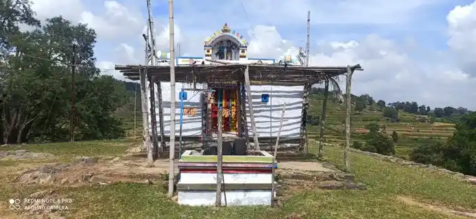 Arulmigu Pasuveswararsamy Temple, Thalakkarai - 638501 அருள்மிகு பசுவேஸ்வரசுவாமி திருக்கோயில், Thalakkarai - 638501, Erode - Ancient Temple Architecture and History Image 7