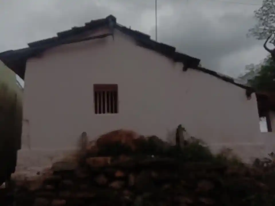 Arulmigu Pasuveswaraswamy Temple, Simmittahalli - 638461 Temple