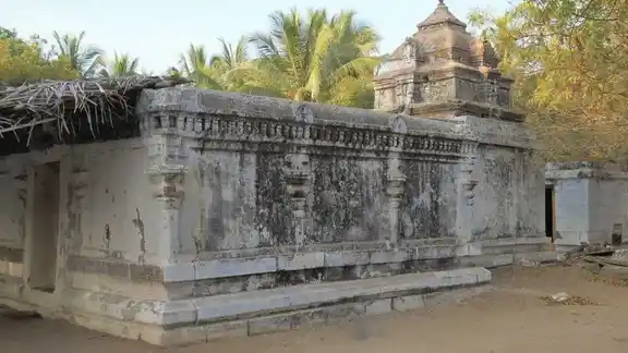 Arulmigu Pataleeswarar Temple, Sivanmalai, Kangayam - 638701 Arulmigu Pataleeswarar Temple, Sivanmalai, Sivanmalai - 638701, Tiruppur - Ancient Temple Architecture and History Image 2