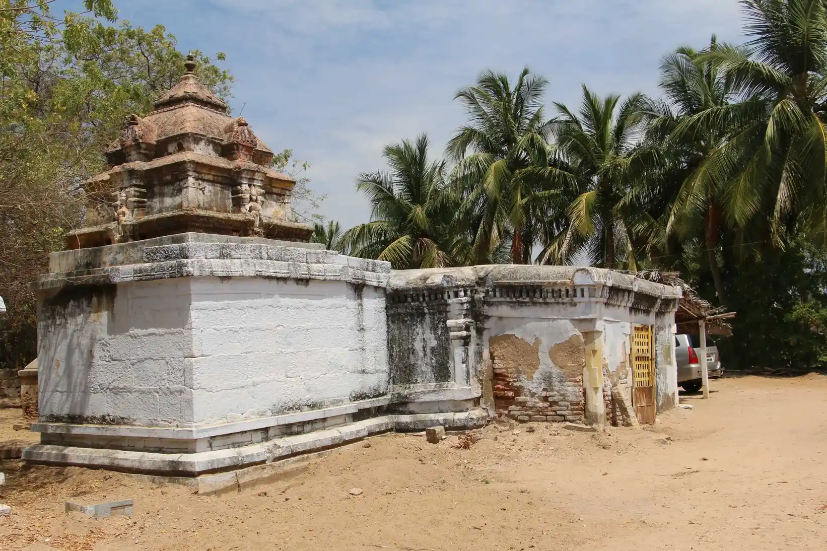 Arulmigu Pataleeswarar Temple, Sivanmalai, Kangayam - 638701 Arulmigu Pataleeswarar Temple, Sivanmalai, Sivanmalai - 638701, Tiruppur - Ancient Temple Architecture and History Image 4