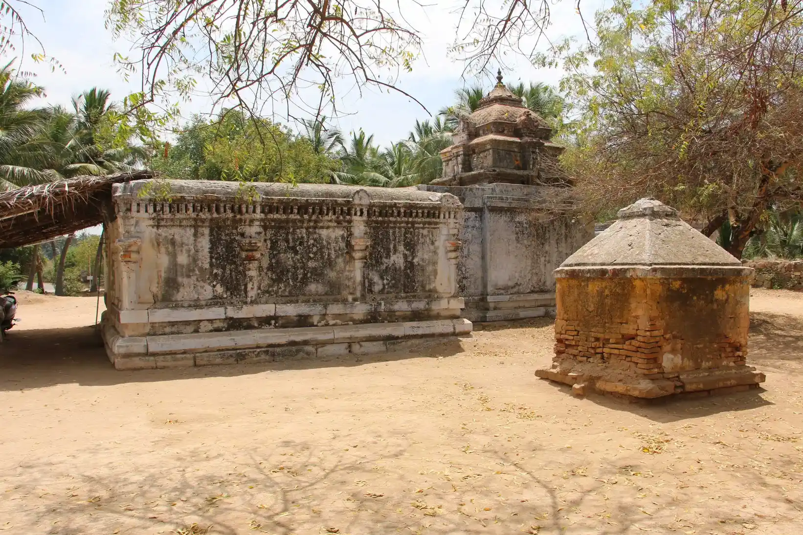 Arulmigu Pataleeswarar Temple, Sivanmalai, Kangayam - 638701 Arulmigu Pataleeswarar Temple, Sivanmalai, Sivanmalai - 638701, Tiruppur - Ancient Temple Architecture and History Image 5