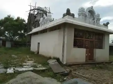 Arulmigu Patchinayagi Amman Temple, Ayaloor - 634936 அருள்மிகு பச்சைநாயகியம்மன் திருக்கோயில், Ayaloor - 634936, Erode - Ancient Temple Architecture and History Image 2