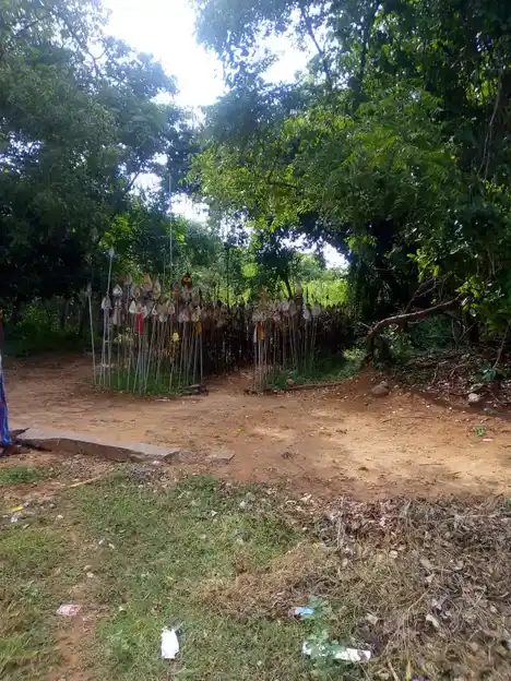 Arulmigu Pathai Karupanna Swamy Temple, Kambilaiyampatti - 624401 அருள்மிகு பாதை கருப்பணசாமி திருக்கோயில், Kambilaiyampatti - 624401, Dindigul - Ancient Temple Architecture and History Image 2