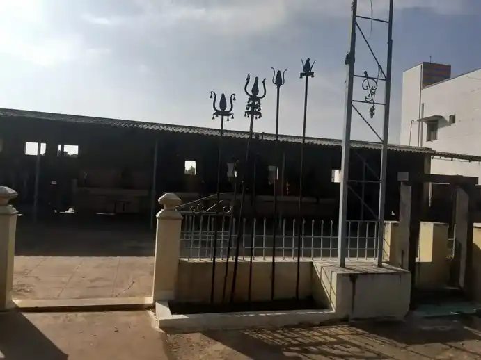 Arulmigu Pathai Muniappan Temple, Varadhanallur - 638301 Temple