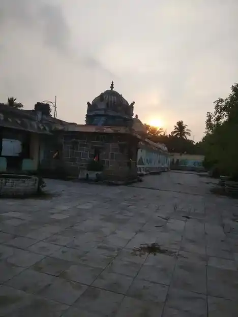 Arulmigu Pathanjaleeswarar Temple, Kanattampuliyur - 608301 அருள்மிகு பதஞ்சலீஸ்வரர் திருக்கோயில், Kanattampuliyur - 608301, Cuddalore - Ancient Temple Architecture and History Image 3