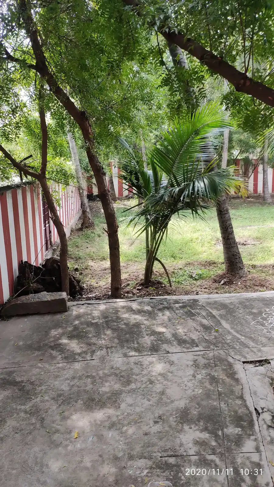 Arulmigu Patharakalliamman Temple, Solavandand - 625214 அருள்மிகு பத்திரகாளியம்மன் கோயில், Solavandand - 625214, Madurai - Ancient Temple Architecture and History Image 2