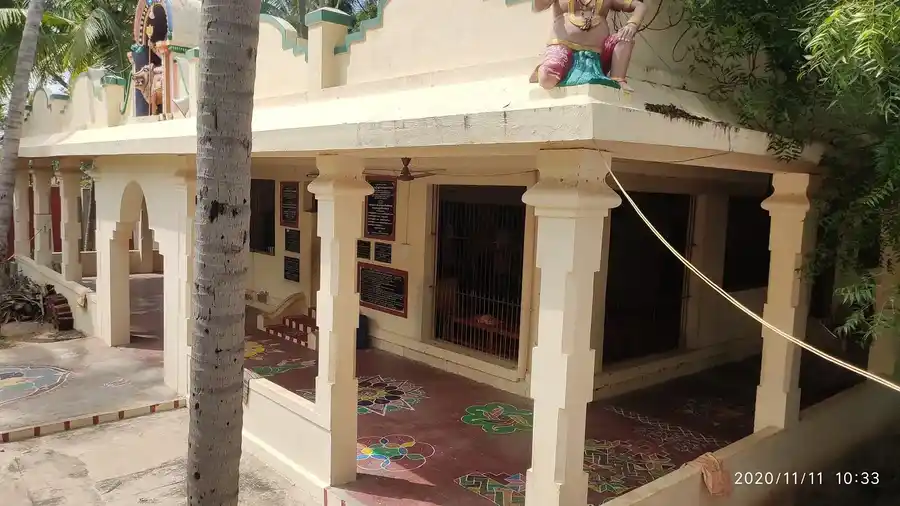 Arulmigu Patharakalliamman Temple, Solavandand - 625214 அருள்மிகு பத்திரகாளியம்மன் கோயில், Solavandand - 625214, Madurai - Ancient Temple Architecture and History Image 3