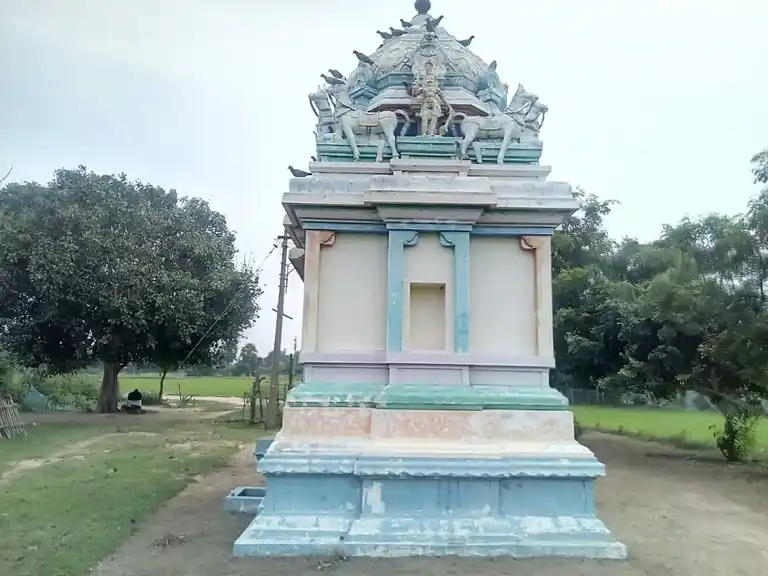 Arulmigu Pathinettampadi Karuppar Temple, Neiveli - 614620 அருள்மிகு பதினெட்டாம்படி கருப்பர் திருக்கோயில், Neiveli - 614620, Pudukkottai - Ancient Temple Architecture and History Image 2