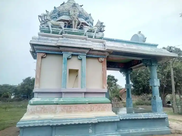 Arulmigu Pathinettampadi Karuppar Temple, Neiveli - 614620 அருள்மிகு பதினெட்டாம்படி கருப்பர் திருக்கோயில், Neiveli - 614620, Pudukkottai - Ancient Temple Architecture and History Image 4