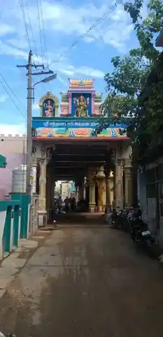 Arulmigu Pathirakali (A) Santhana Mariamman Temple, Tiruchendur - 628214 அருள்மிகு பத்ரகாளி என்ற சந்தன மாரியம்மன் திருக்கோயில், Tiruchendur - 628214, Thoothukudi - Ancient Temple Architecture and History Image 3