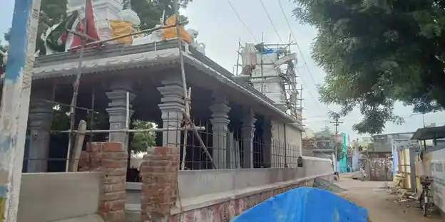 Arulmigu Pathirakali Amman Temple, Kuruchi, Melappalayam - 627005 அருள்மிகு பத்ரகாளியம்மன் திருக்கோயில், Kuruchi, Melappalayam - 627005, Tirunelveli - Ancient Temple Architecture and History Image 2