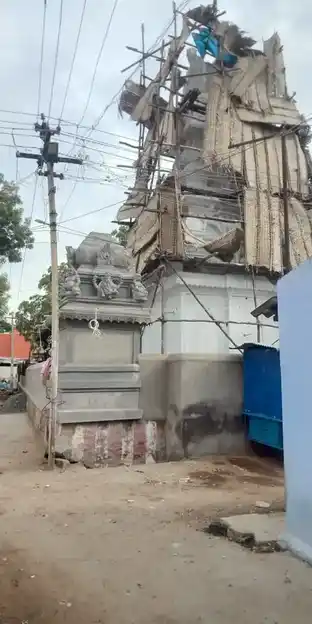 Arulmigu Pathirakali Amman Temple, Kuruchi, Melappalayam - 627005 அருள்மிகு பத்ரகாளியம்மன் திருக்கோயில், Kuruchi, Melappalayam - 627005, Tirunelveli - Ancient Temple Architecture and History Image 4