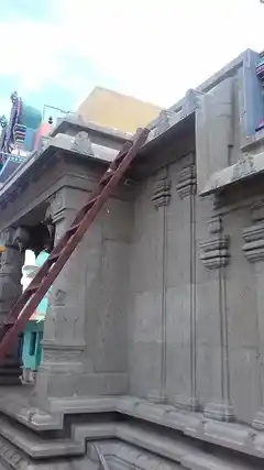 Arulmigu Pathirakaliamman Temple, Middle Of The Street, Mela Ilanthai Kulam - 627951 அருள்மிகு பத்திரகாளியம்மன் திருக்கோயில், Middle Of The Street, Mela Ilanthai Kulam - 627951, Tirunelveli - Ancient Temple Architecture and History Image 3