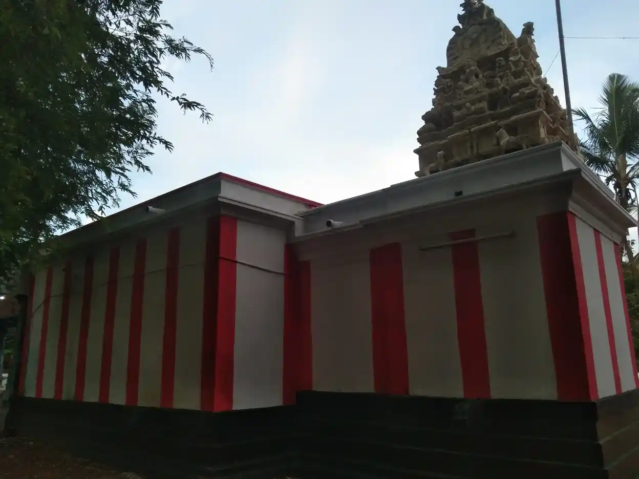 Arulmigu Pathirakaliamman Temple, Veeramanickam, Tiruchendur - 628103 அருள்மிகு பத்ரகாளியம்மன் திருக்கோயில், Veeramanickam, Tiruchendur - 628103, Thoothukudi - Ancient Temple Architecture and History Image 2