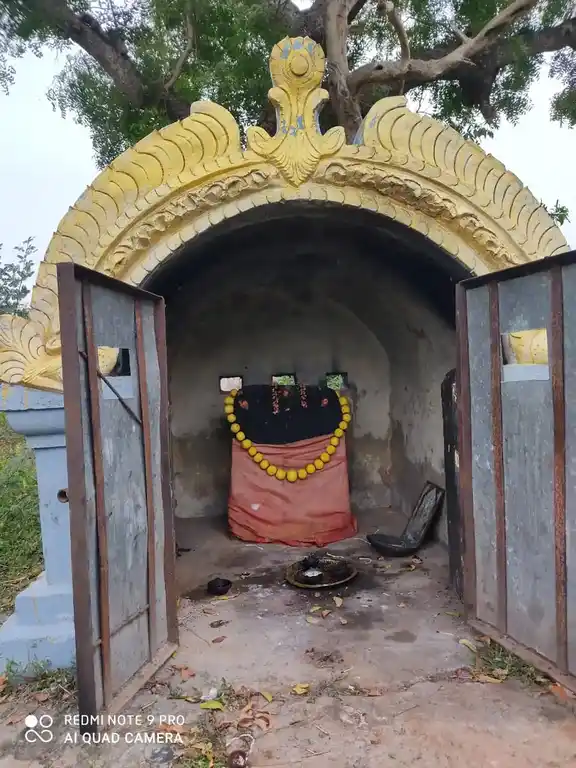 Arulmigu Pathirakaliyamman Temple, Thirukalapur - 621803 அருள்மிகு பத்ரகாளியம்மன் திருக்கோயில், Thirukalapur - 621803, Ariyalur - Ancient Temple Architecture and History Image 2