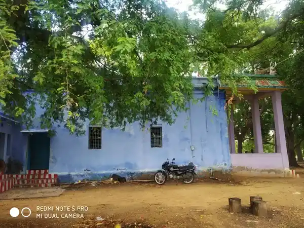 Arulmigu Pathra Kaliamman Temple, Perungulam - 628752 அருள்மிகு பத்திர காளியம்மன் திருக்கோயில், Perungulam - 628752, Thoothukudi - Ancient Temple Architecture and History Image 2