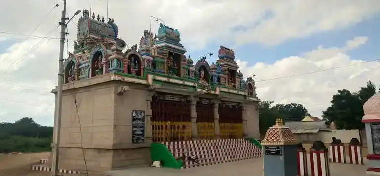 Arulmigu Pathra Kaliyamman Temple, Kannirajapuram - 623115 அருள்மிகு. பத்ரகாளியம்மன் திருக்கோயில், Kannirajapuram - 623115, Ramanathapuram - Ancient Temple Architecture and History Image 2