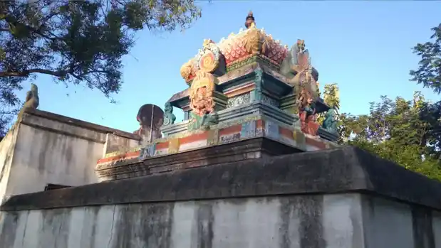 Arulmigu Pathrakalaiammn Temple, Enanallur - 612602 Arulmigu Pathrakalaiammn Temple, ஏனநல்லூர் - 612602, Thanjavur - Ancient Temple Architecture and History Image 4