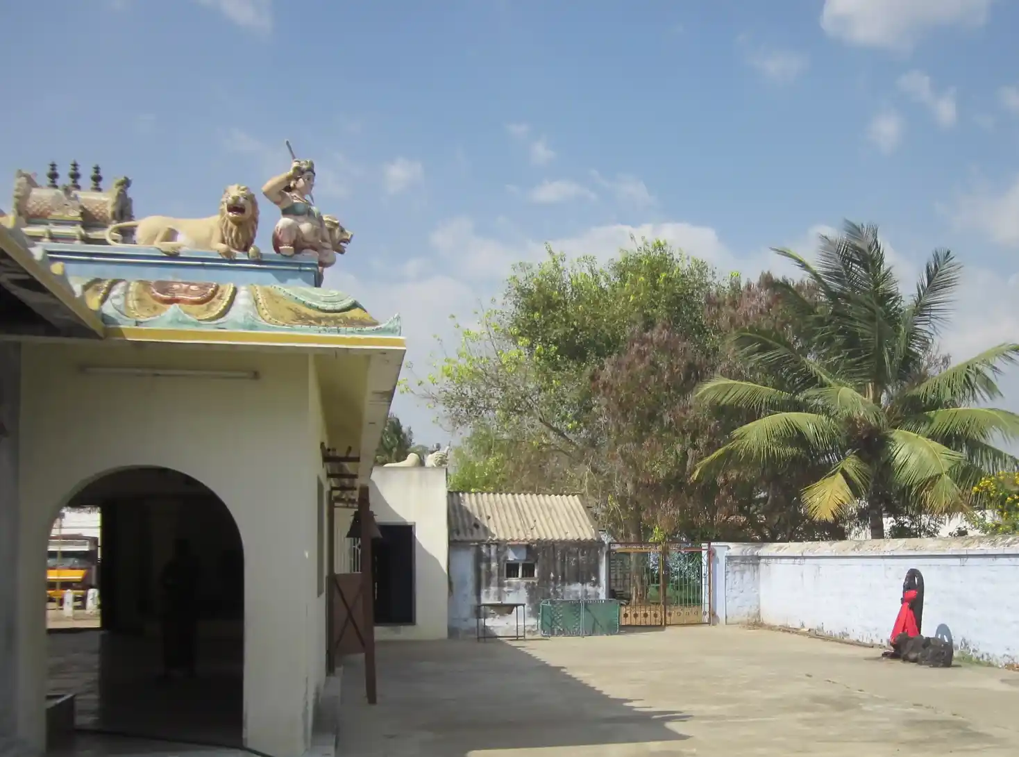 Arulmigu Pathrakali Amman Temple, Jambai, Bhavani - 638312 அருள்மிகு பத்ரகாளியம்மன் திருக்கோயில், Jambai, Bhavani - 638312, Erode - Ancient Temple Architecture and History Image 2