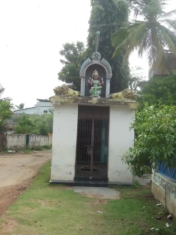 Arulmigu Pathrakali Amman Temple, Manjakkollai - 611108 அருள்மிகு பத்ரகாளியம்மன் திருக்கோயில், Manjakkollai - 611108, Nagapattinam - Ancient Temple Architecture and History Image 4